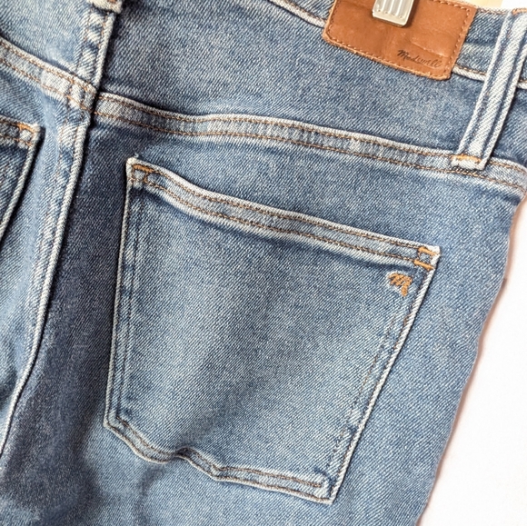 Madewell Women's Straight leg Perfect Vintage Jean - Picture 3 of 6